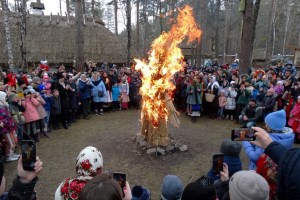 Празднование Колодия, этнокомплекс Украинское село